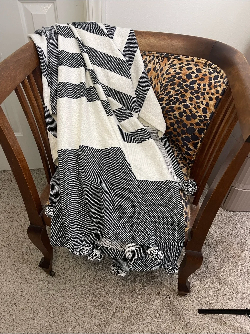 Woven Throw Blanket Black Off White 100% Cotton 50”x70” Striped Pompoms Gift